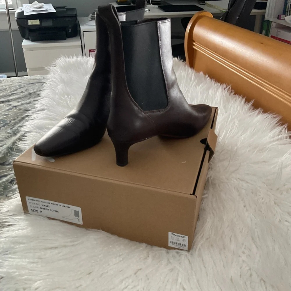 Madewell Kitten Hell Cheslsea boots in Leather - Picture 3 of 4